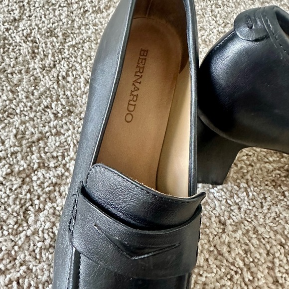 Bernardo Black Leather Loafers with Block Heel - Picture 4 of 5